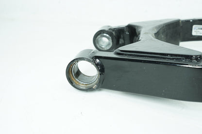2007 - 2017 Harley-Davidson Dyna Low Rider Rear Fork Swingarm Swing Arm 47820-10