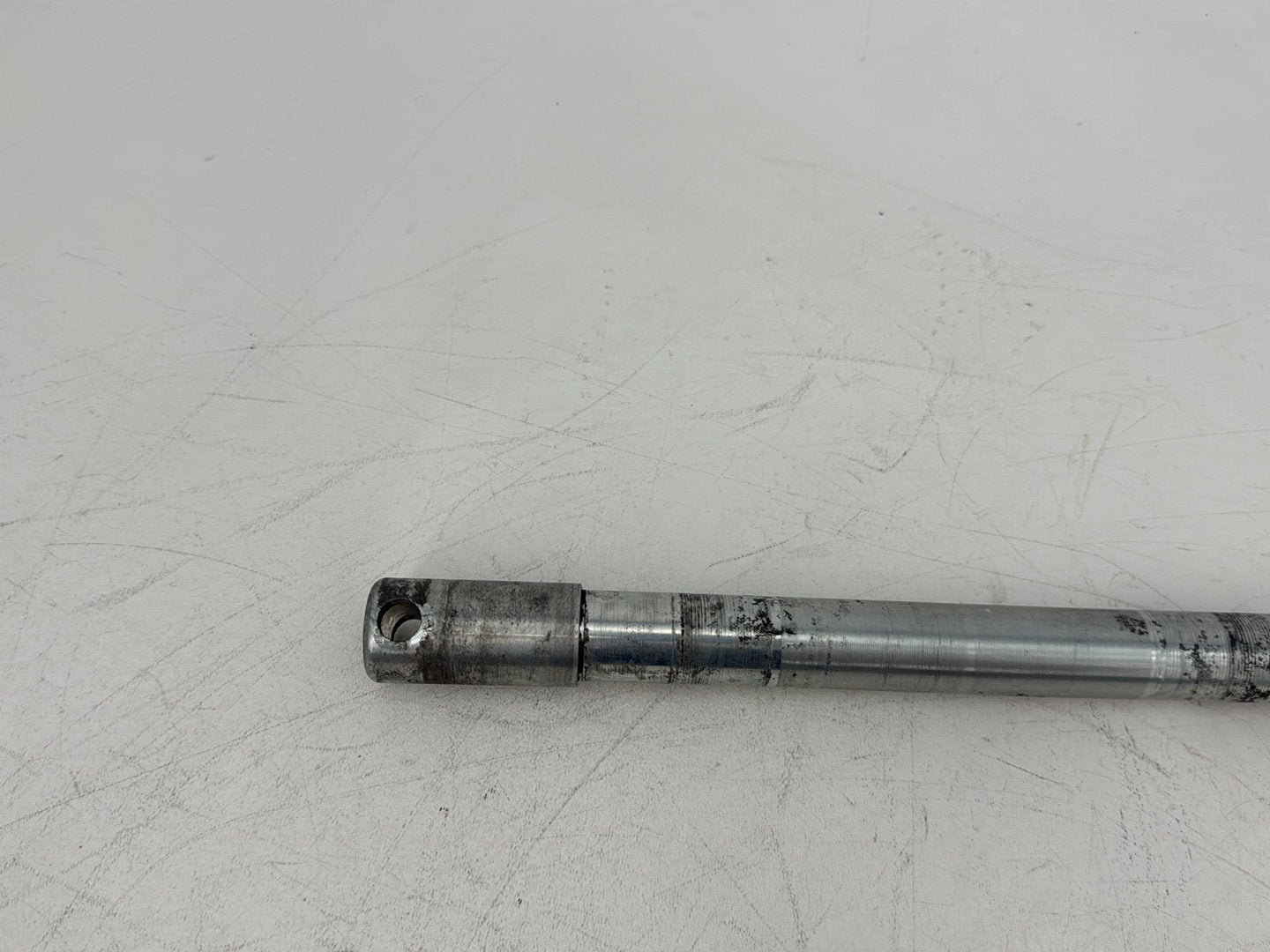 2015 Harley Touring FLHXS Street Glide OEM Front Wheel Axle Bolt Shaft