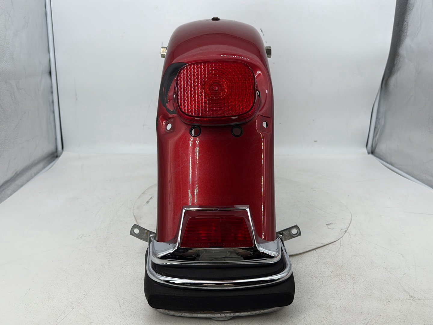 1999 - 2006 Harley-Davidson Touring Electra Glide Ultra Rear Wheel Fender Taillight Brake Lamp 59579-01B