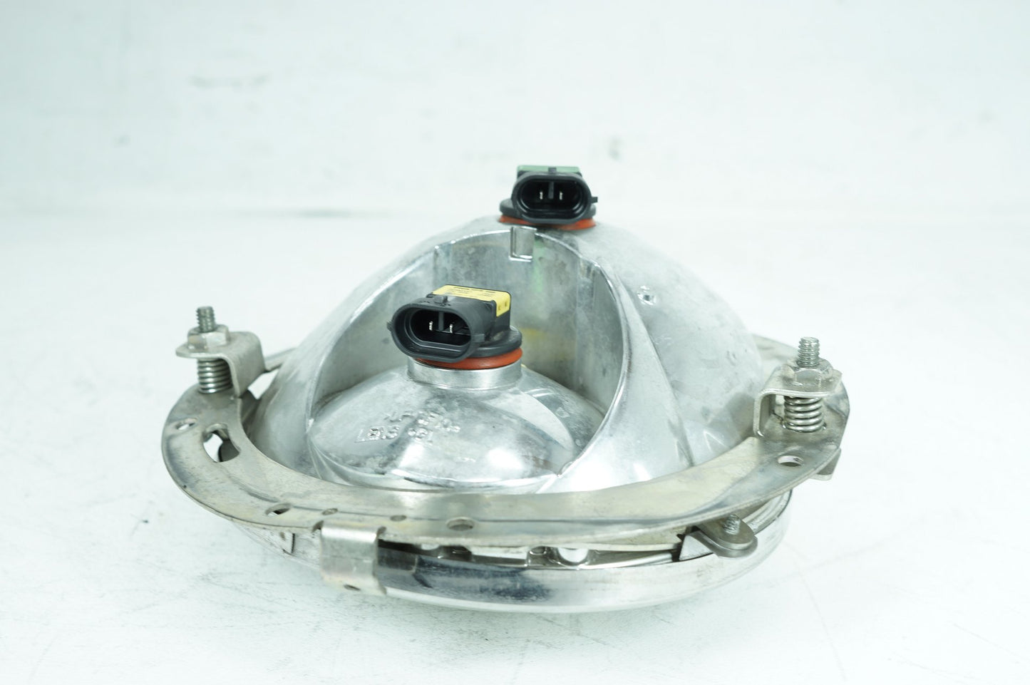 2007 - 2012 Harley-Davidson Touring CVO Electra Screamin Eagle Headlight Headlamp Head Light Halogen 67864-04