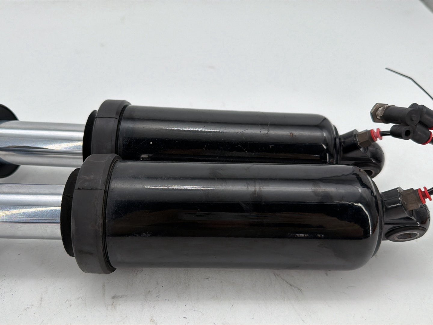 2003 Harley Road King Touring FLHRCI Classic OEM Rear Left Right Shock Absorbers