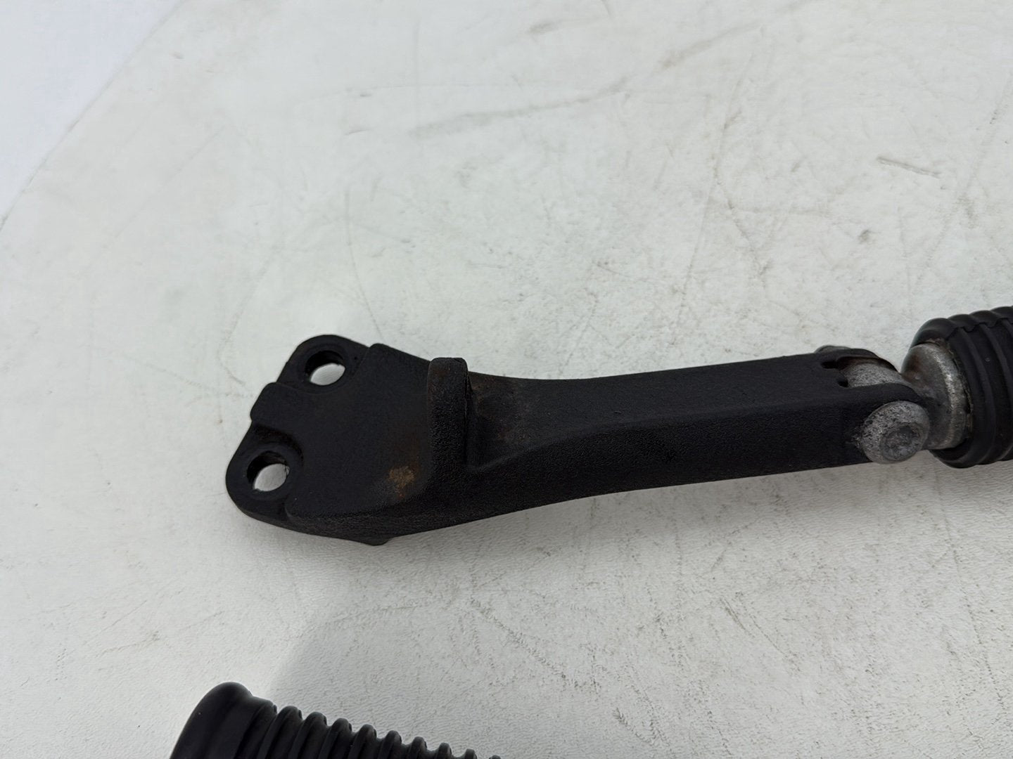 2012 Harley Dyna Fat Bob FXDF 103 OEM Passenger Left & Right Foot Pegs