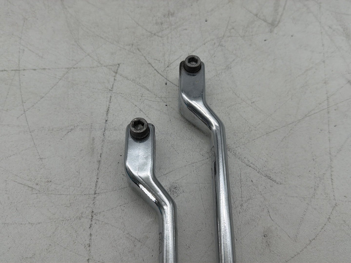 2011 Harley Electra Glide Touring Ultra OEM Gear Shifter Lever Pedal Pedals