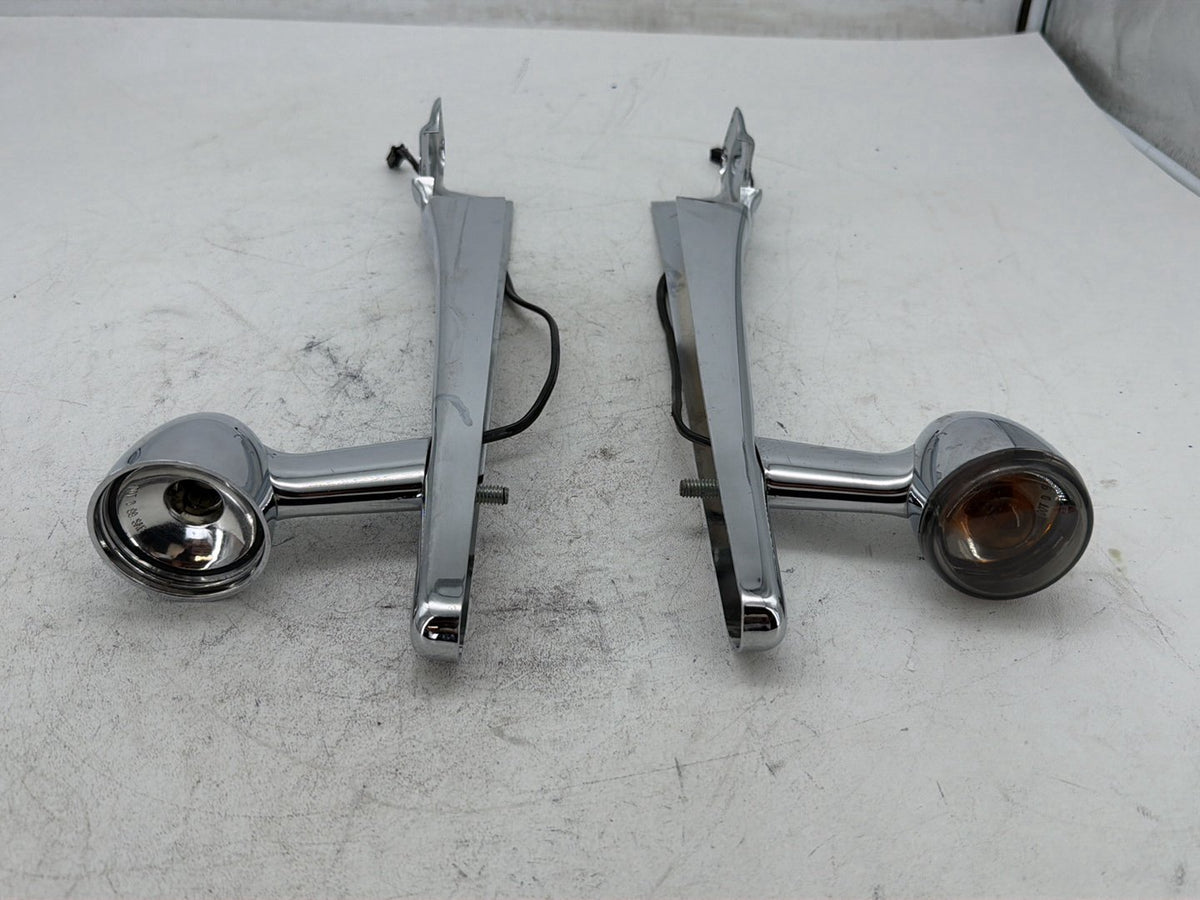 2006 Harley Sportster 1200 Custom XL1200C OEM Rear Left Right Fender Struts Bracket & Turn Signal
