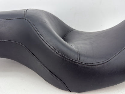 1999 - 2006 Harley-Davidson Dyna Low Rider Passenger Rider Driver Seat Saddle 53078-04