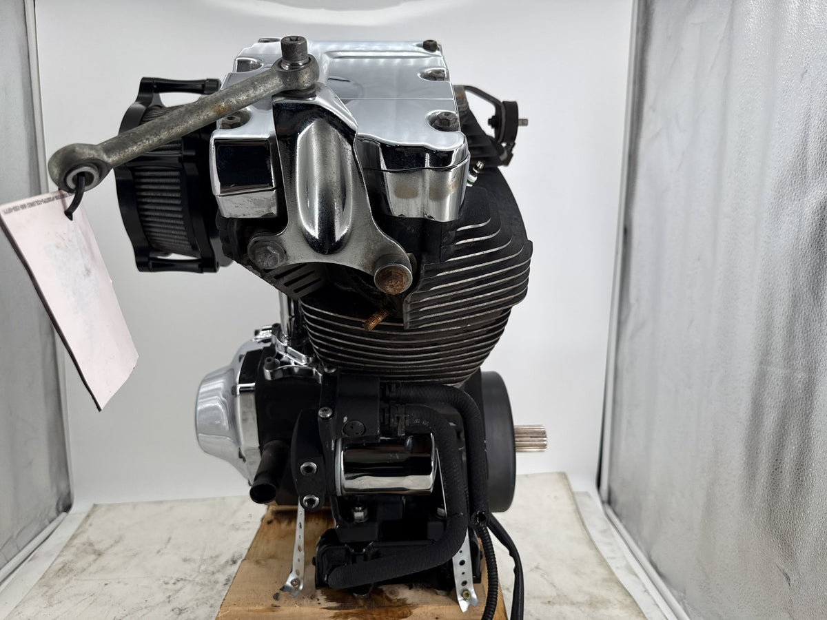 11 Harley Street Glide Touring FLHX EFI Twin Cam 103 Engine Motor air-cooled 61K