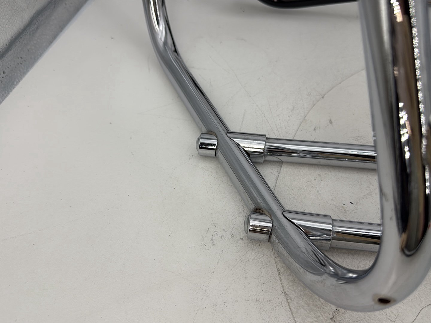 1999 - 2006 Harley-Davidson Touring Electra Glide Ultra Rear Left Right Saddlebag Guard Rails Bar 49193-93