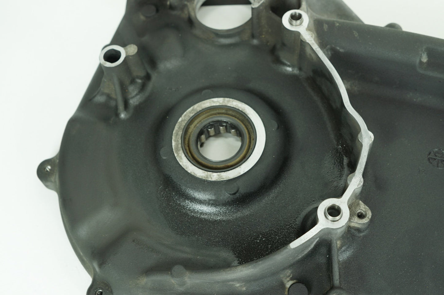 2007 - 2017 Harley-Davidson Dyna Super Glide Custom Inner Primary Clutch Cover 60681-06C