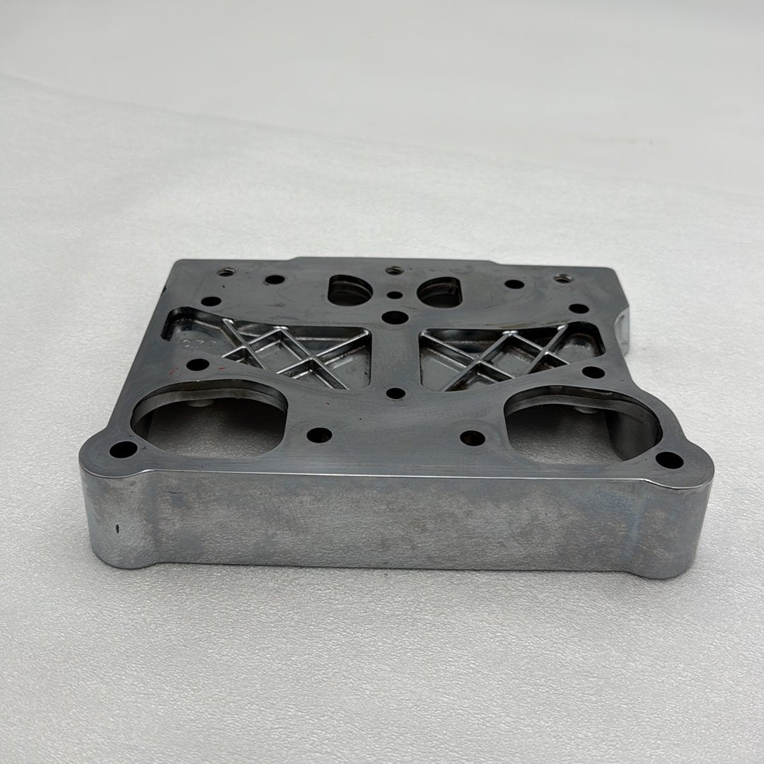 2007 - 2013 Harley-Davidson Touring Electra Glide Ultra Twin Cam Lower 1 Rocker Box 17543-99A 17543-99