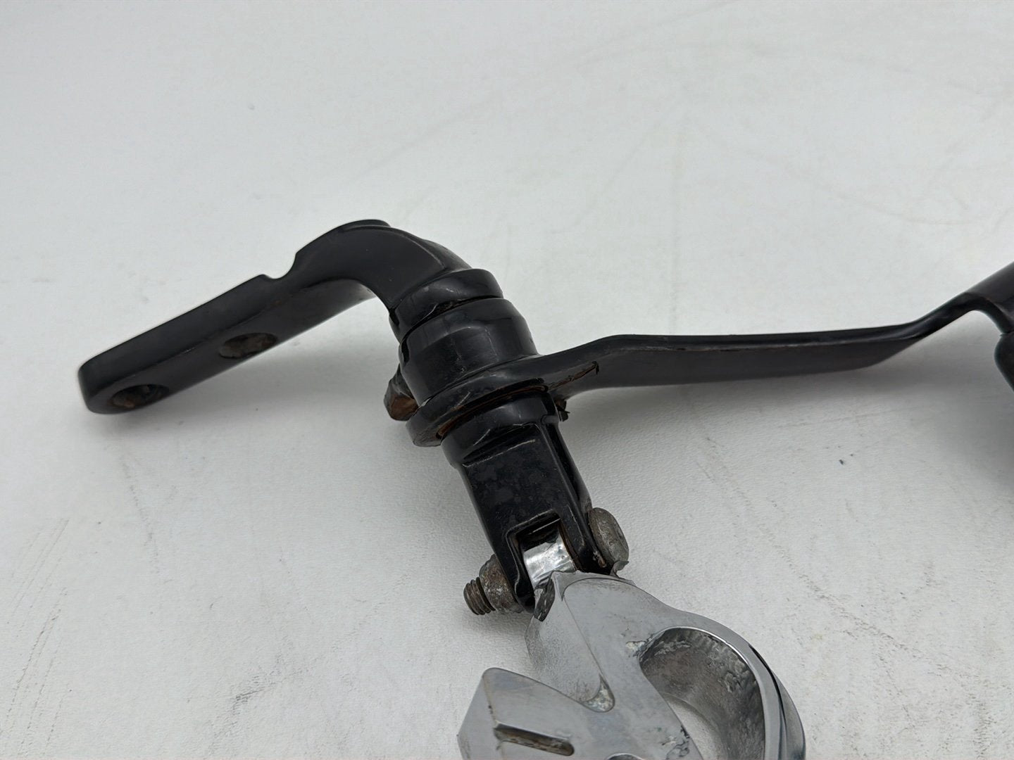 2009 Harley Dyna Street Bob FXDB OEM Left Right Foot Brake Control Pegs