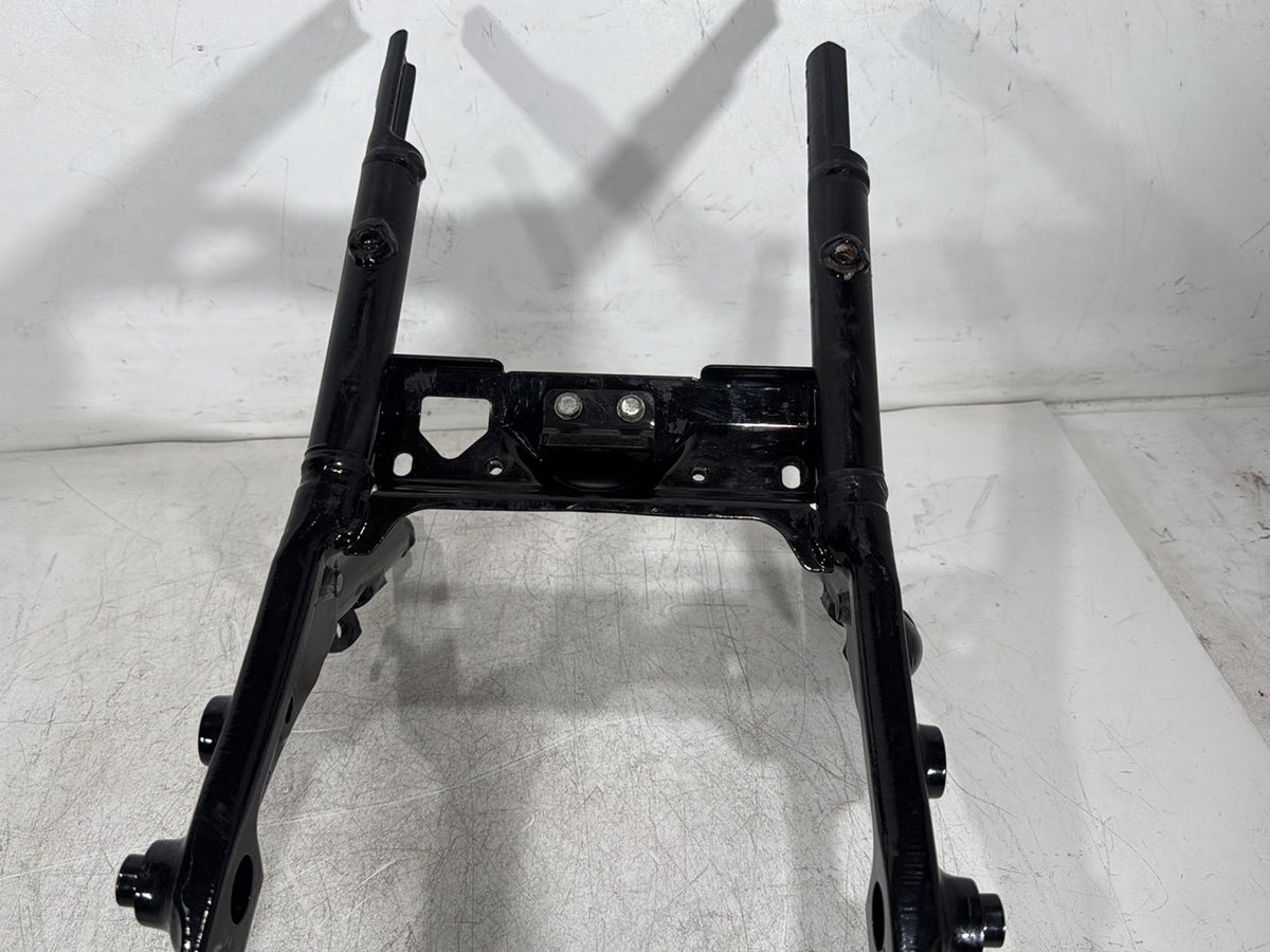 2013 Harley Electra Glide Touring CVO Rear Back Sub Frame Rail Bar 48079-09BHP