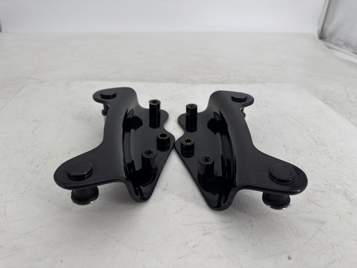 2013 Harley Street Glide Touring FLHX OEM 5 Point Detachable Docking Hardware