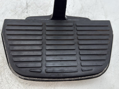 1996 Harley Electra Glide Touring FLHT OEM 1 Passenger Floorboard Foot Rest