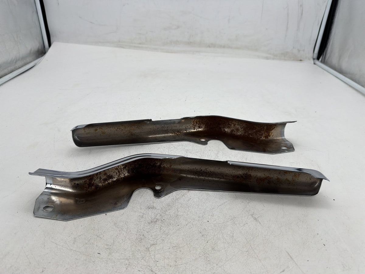 2002 Harley Electra Glide Touring FLHT OEM Rear Left Right Fender Struts Bracket