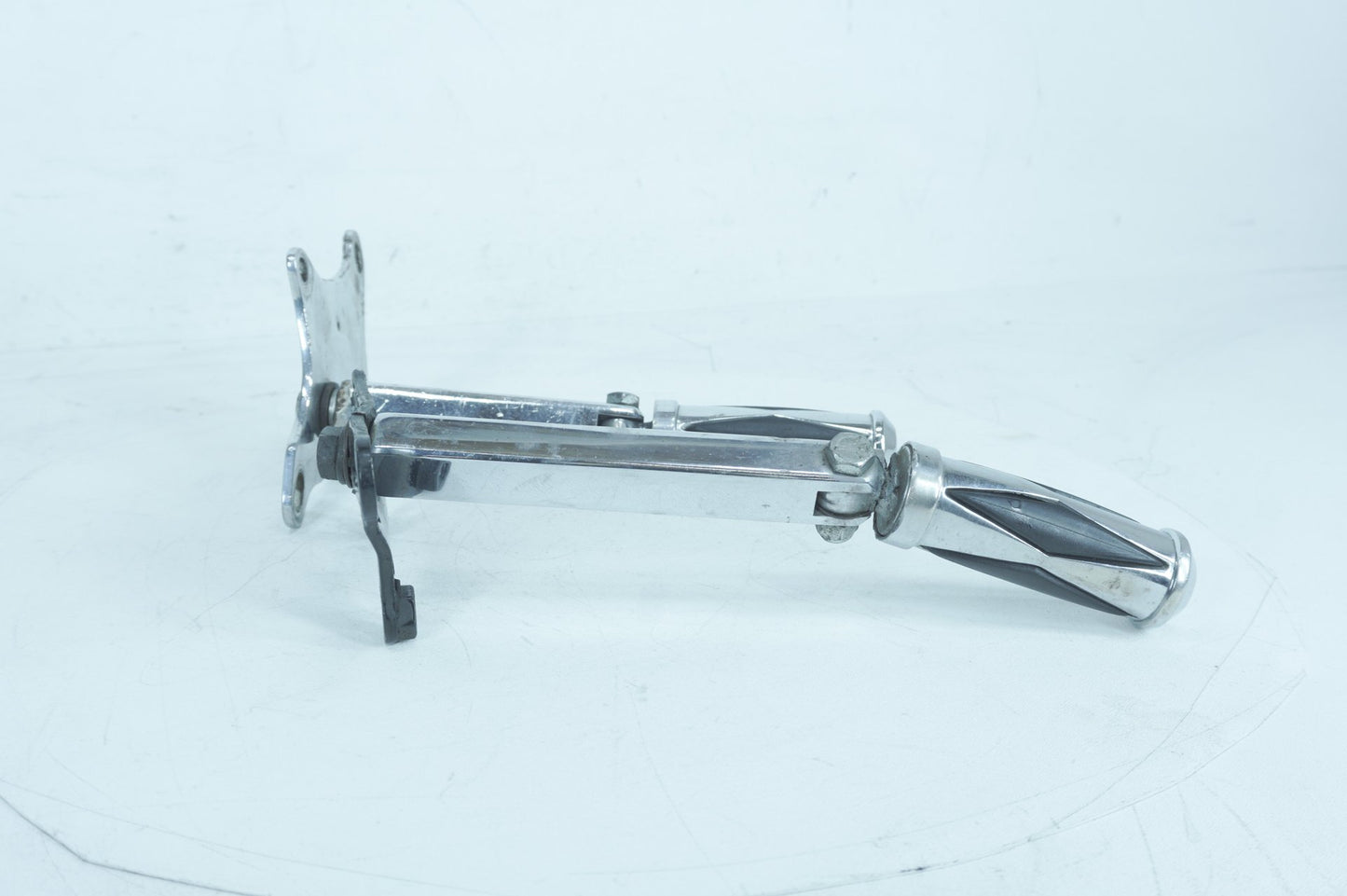 1984 - 1990 Harley-Davidson Sportster Limited Liberty Passenger Left & Right Foot Pegs 33048-72