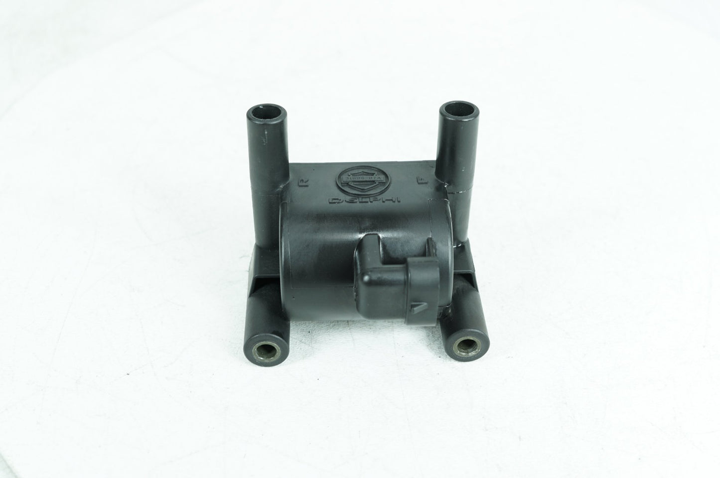 2008 - 2016 Harley-Davidson Touring Electra Glide Classic Ignition Coil Spark Igniter  	31696-07A