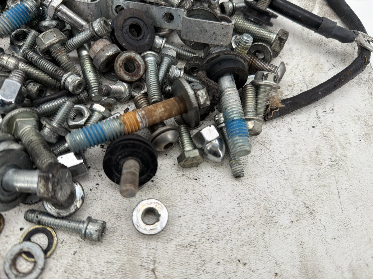 2011 Harley Softail Deluxe FLSTN OEM Hardware Bolts Nuts & Brackets