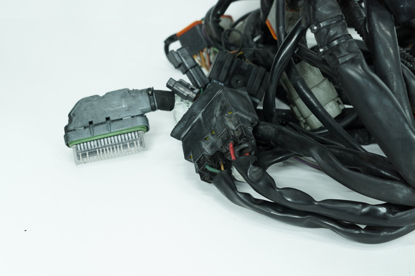 1999 - 2006 Harley-Davidson Touring Electra Glide Ultra Main Wire Wiring Harness Loom 70985-02