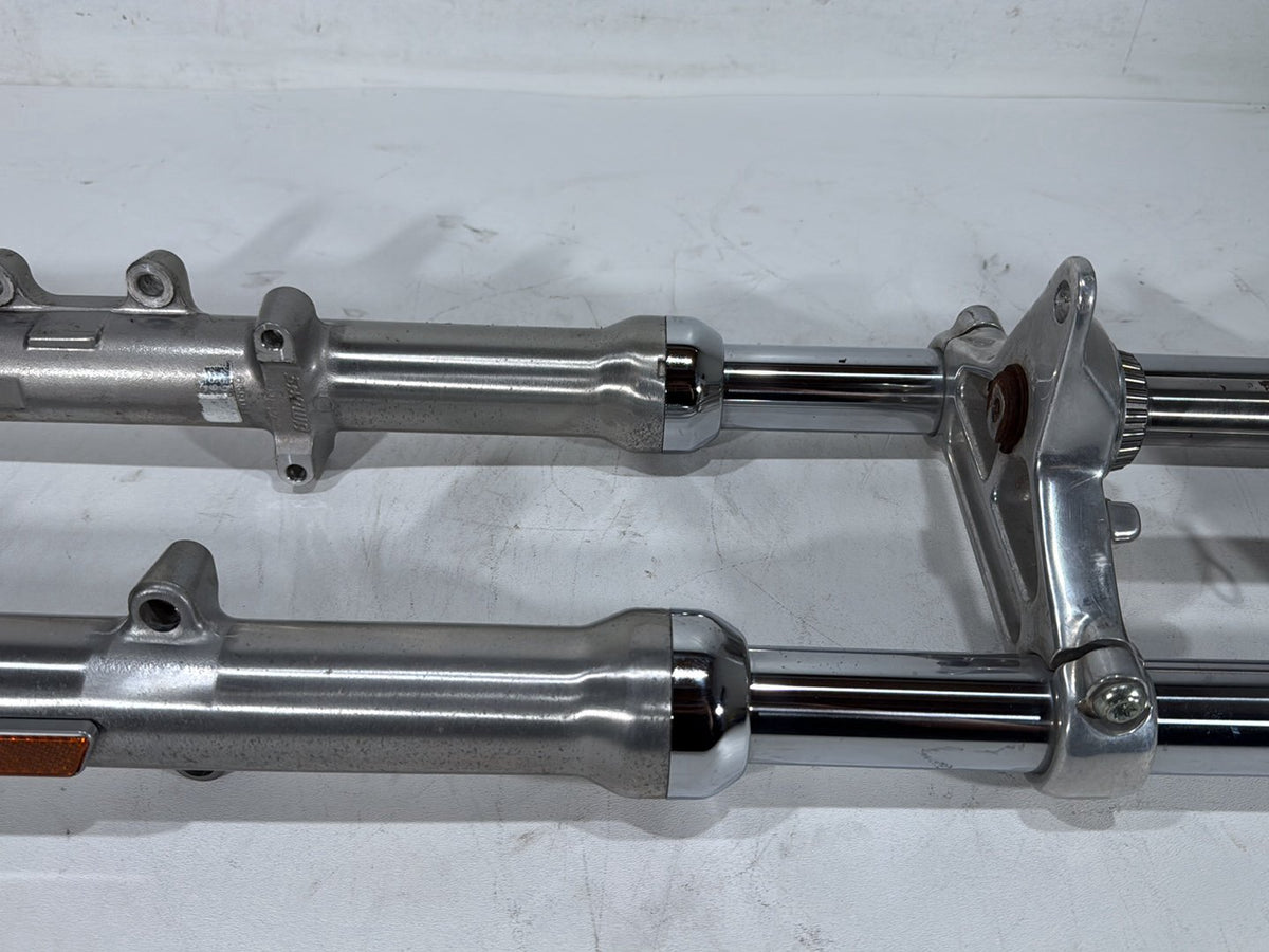2001 Harley Sportster 883 Hugger XLH883 OEM Front Triple Tree Set & LH RH Fork Legs Sliders