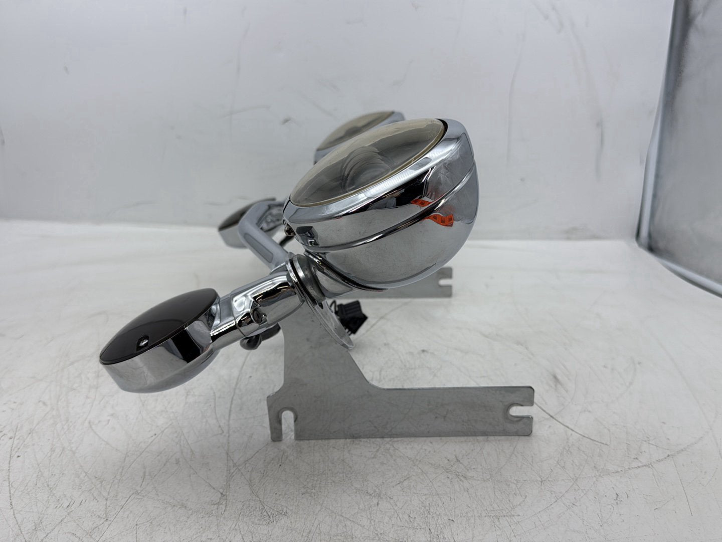 2006 Harley Electra Glide Touring Classic FLHTCI OEM Front Turn Signal Indicators Aux Light Bar