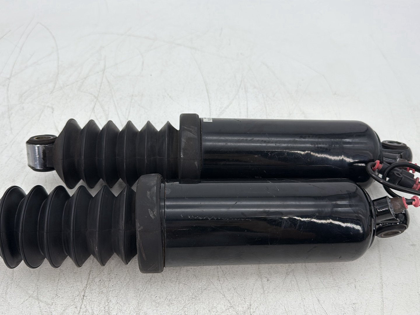 2000 Harley Touring Electra Glide Ultra OEM Rear Left Right Shock Absorbers 13"