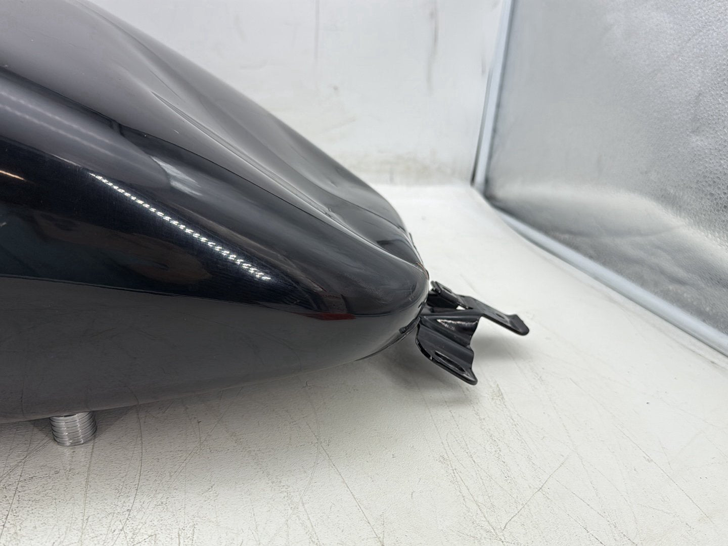 2012 Harley Street Glide Touring FLHX OEM Fuel Gas Tank Gasoline Reservoir