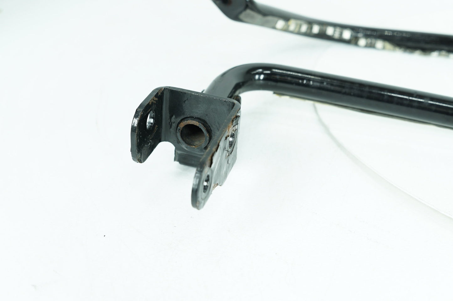 2007 - 2016 Harley-Davidson Touring Street Glide Rear Left Right Saddlebag Guard Rails Bar 90200549