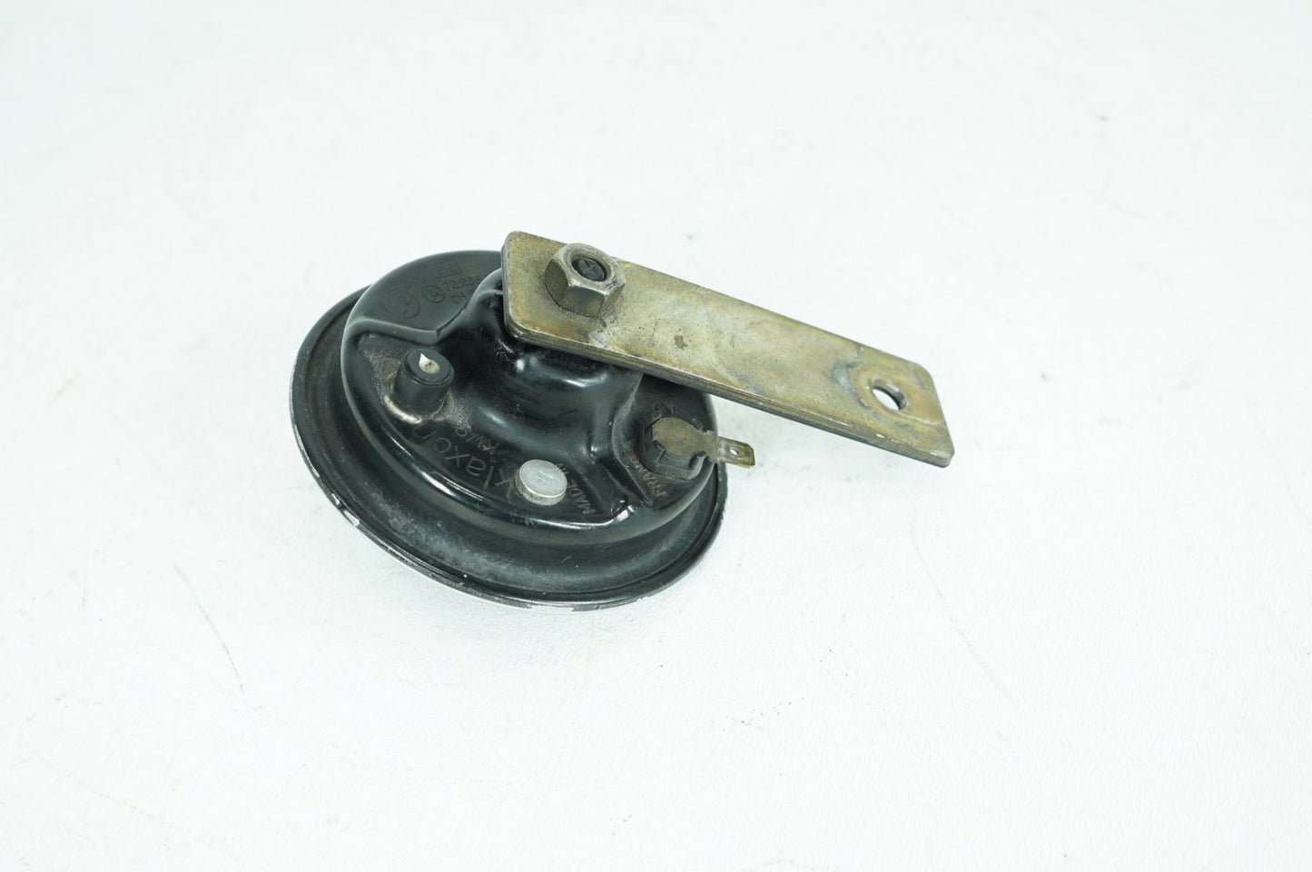 1986 - 2003 Harley-Davidson Sportster  Signal Horn Klaxon Beep 69043-91D