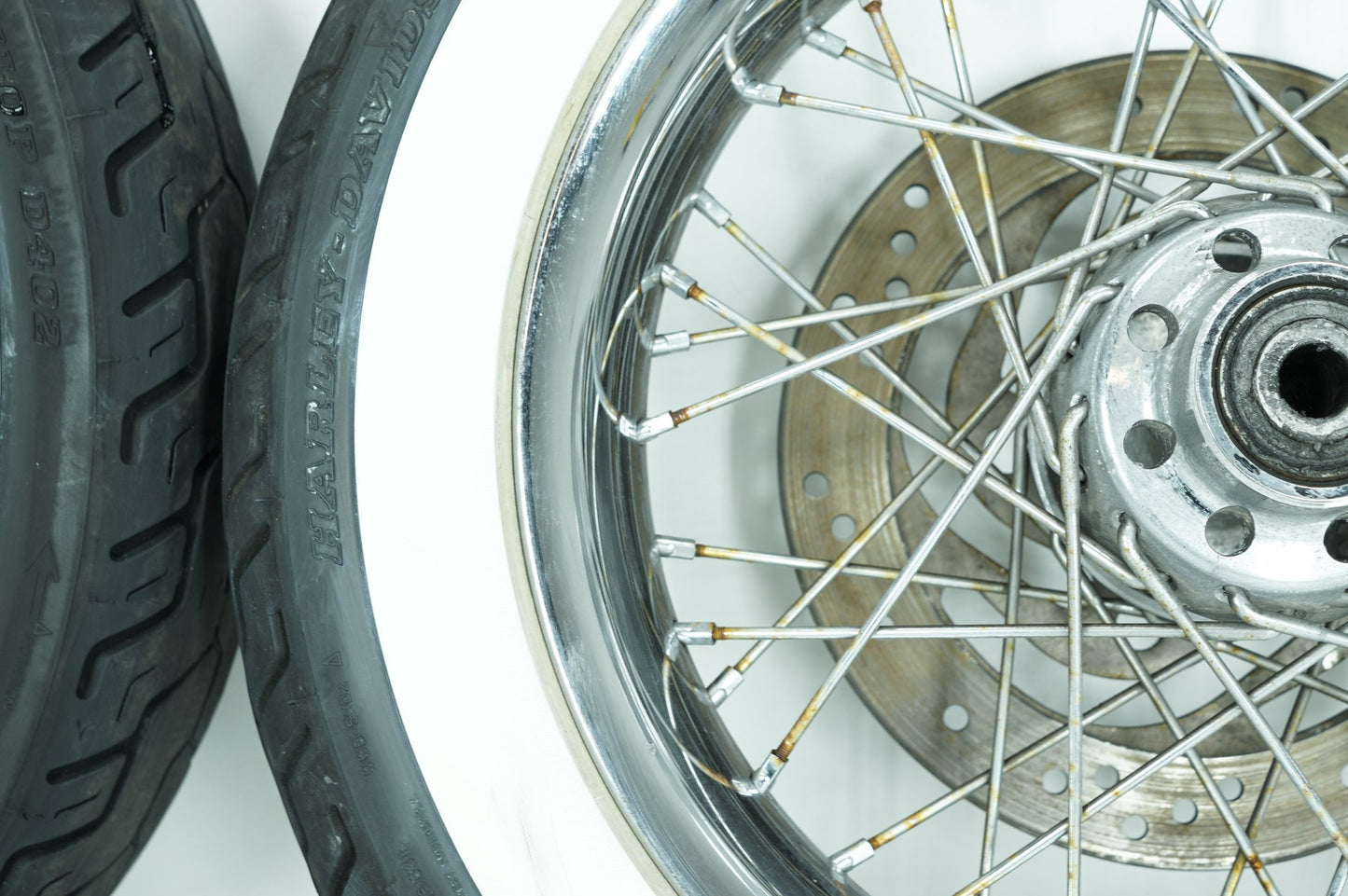 1999 - 2006 Harley-Davidson Softail Deluxe Front Rear Wheel Rim Tire Spoked 40700-05