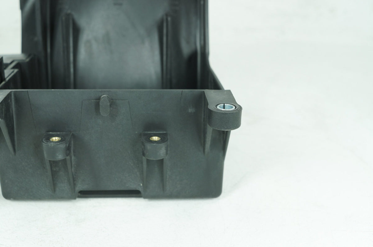 2014 Harley Touring Electra Glide Ultra Lower Battery Tray Stay Box Cover Panel