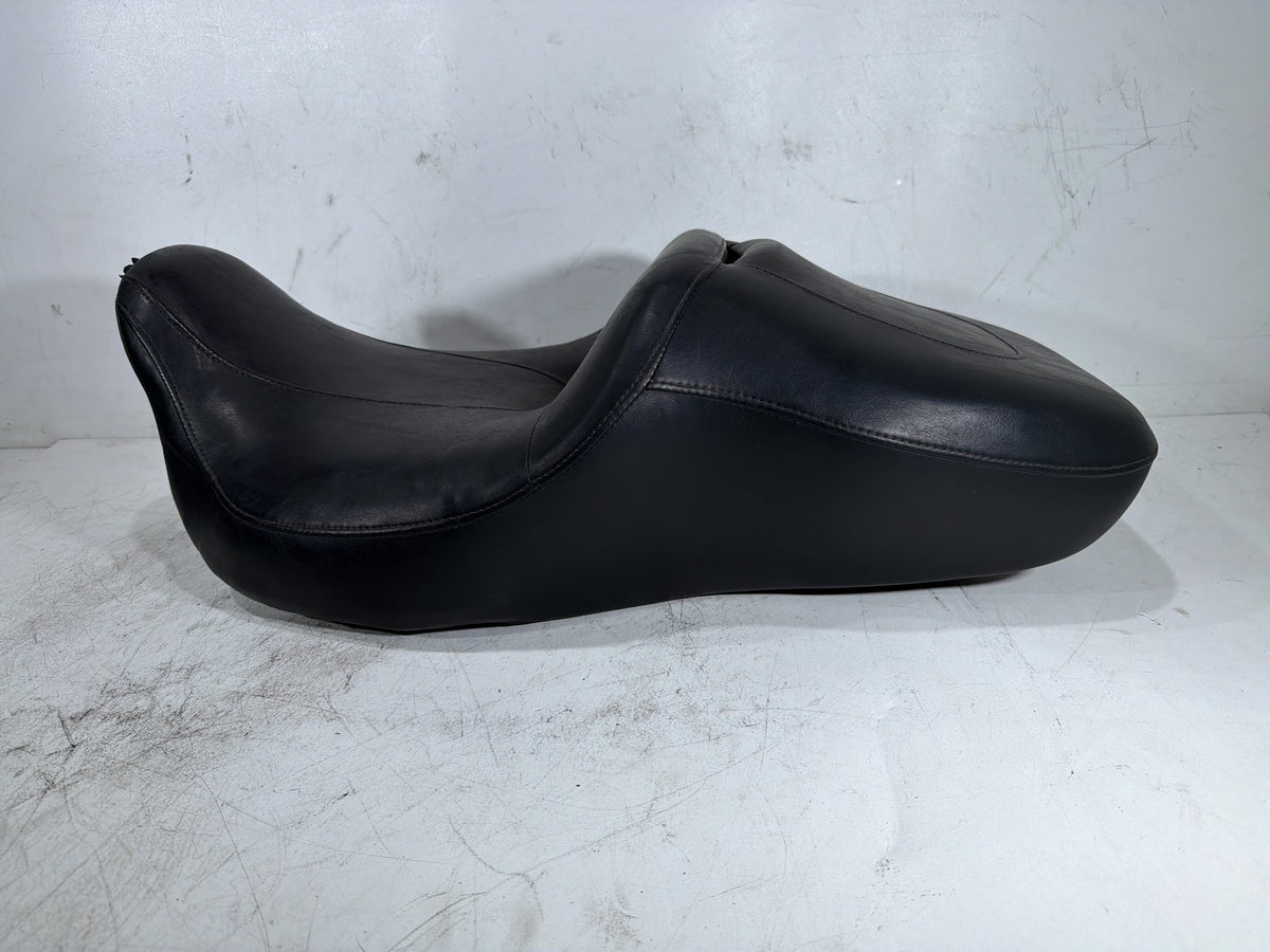 2010 Harley Electra Glide Touring Ultra OEM Passenger Rider Driver Seat Saddle