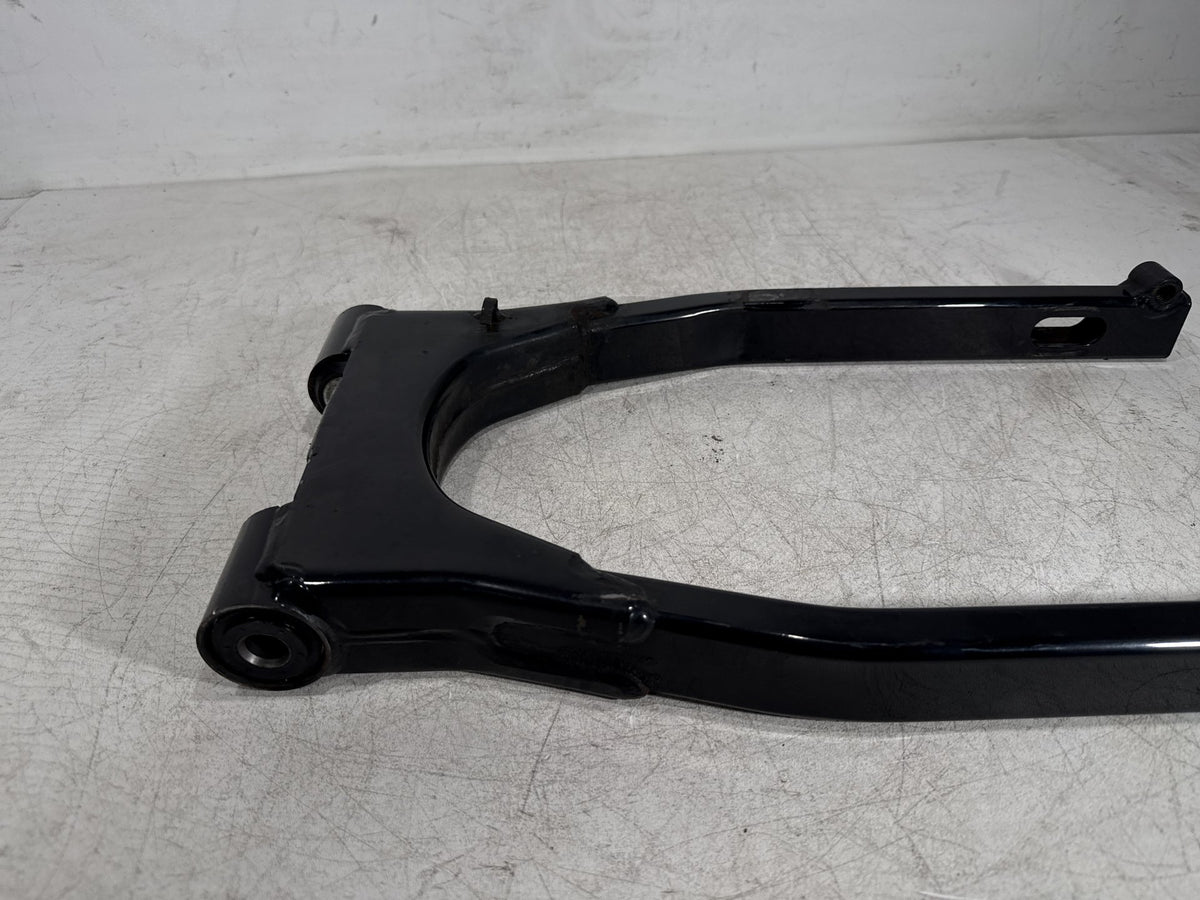 1995 Harley Electra Glide Touring FLHT OEM Rear Fork Swingarm Swing Arm