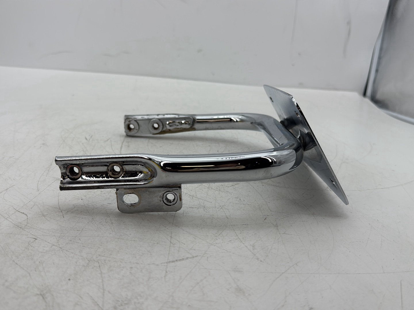 2007 Harley Touring FLHTCU Electra Glide Ultra OEM Rear License Plate Support Bar Holder