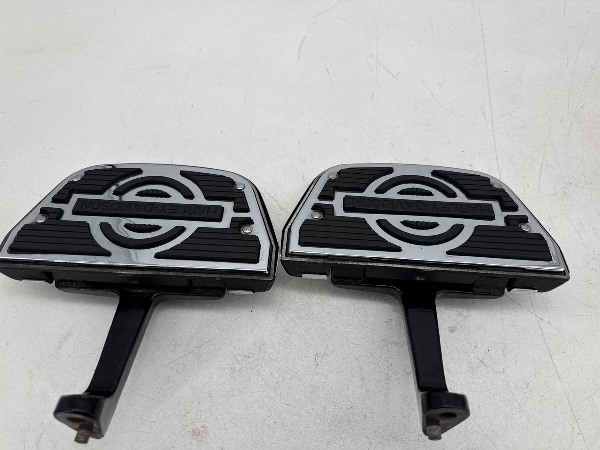 97 Harley Road King Touring FLHR OEM Left & Right Passenger Floorboard Foot Rest