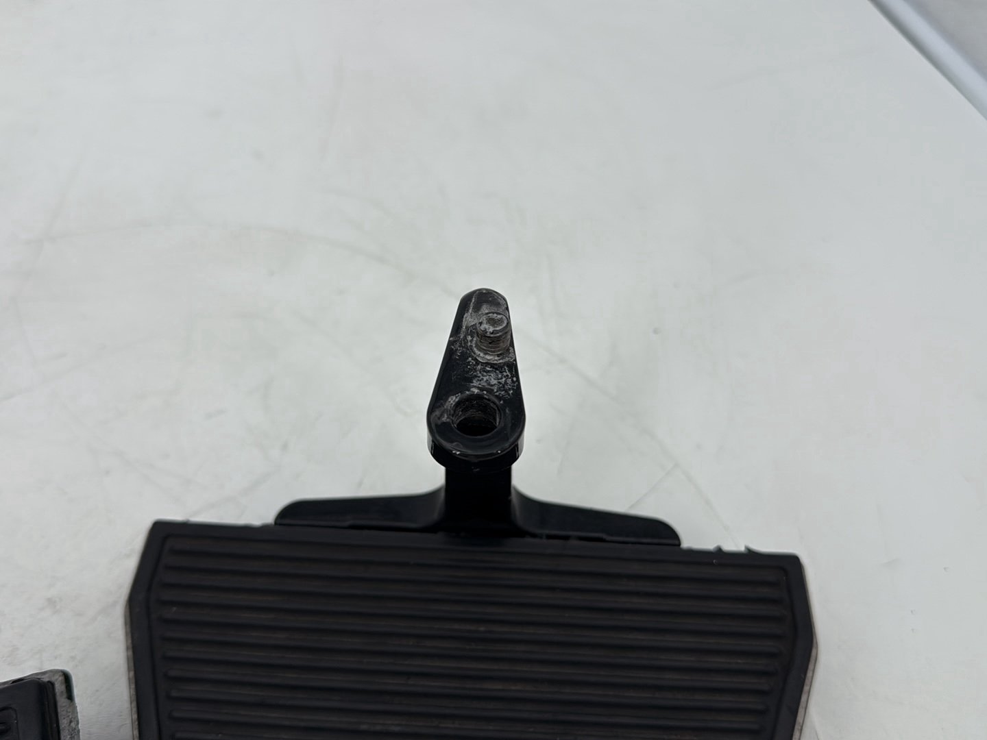 2007 - 2012 Harley-Davidson Touring Electra Glide Ultra Left & Right Passenger Floorboard Foot Rest