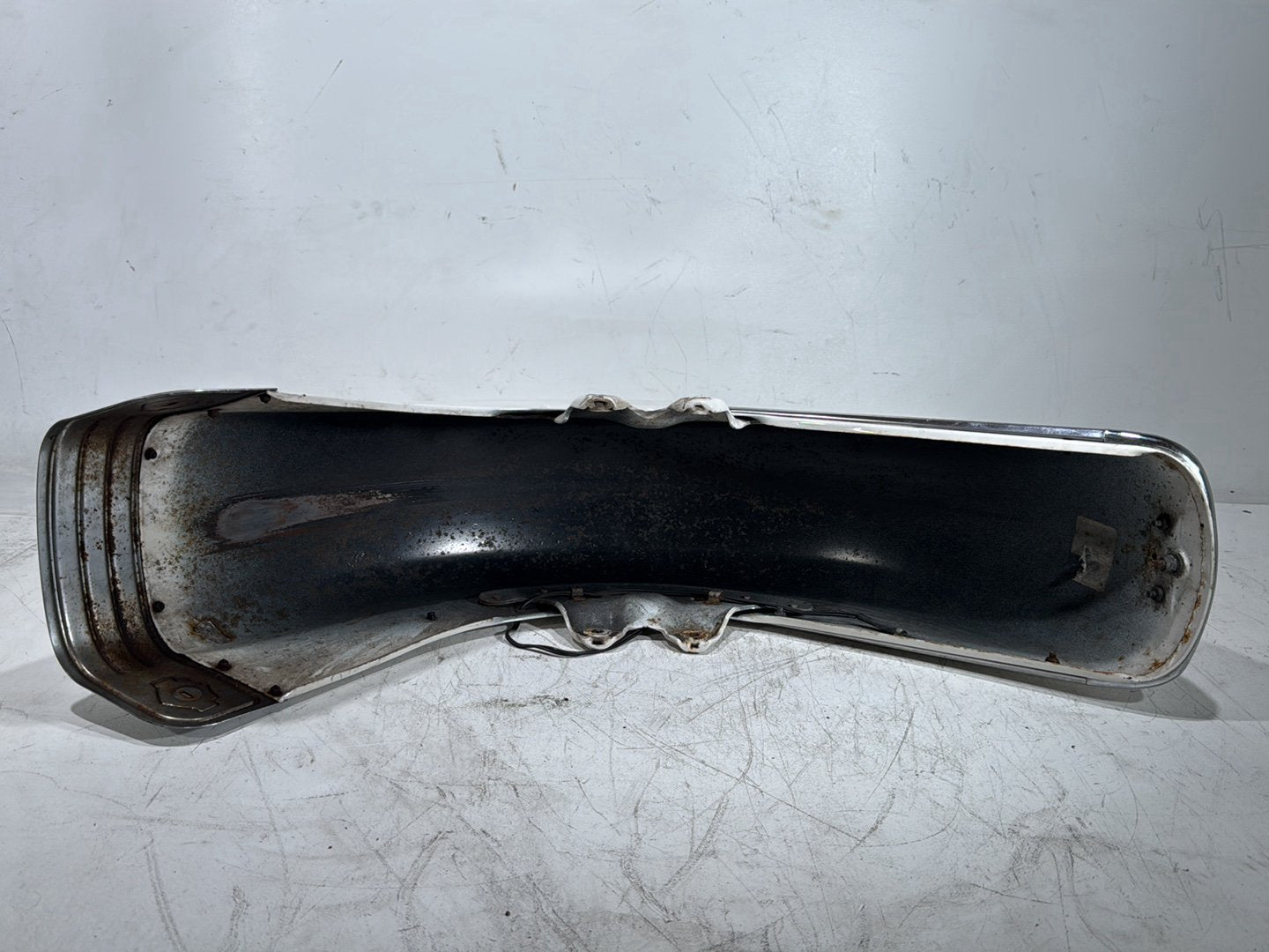 1996 Harley Road King Touring Police FLHPI OEM Front Wheel Fender Shell Panel