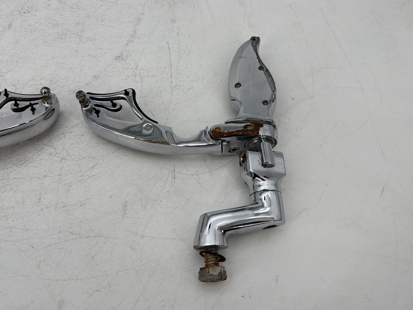 1999 - 2006 Harley-Davidson Touring Electra Glide Classic Front Right Left Highway Foot Pegs Kuryakyn