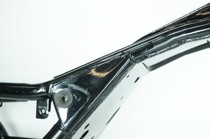1999 - 2006 Harley-Davidson Touring Electra Glide Classic Body Main Frame Chassis SLVG 47900-02A