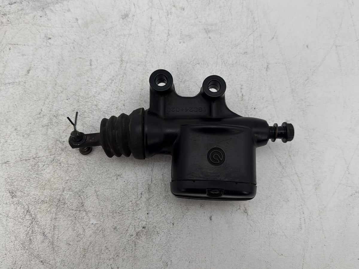 2018 Harley Electra Glide Touring Ultra OEM Rear Brake Master Cylinder Reservoir
