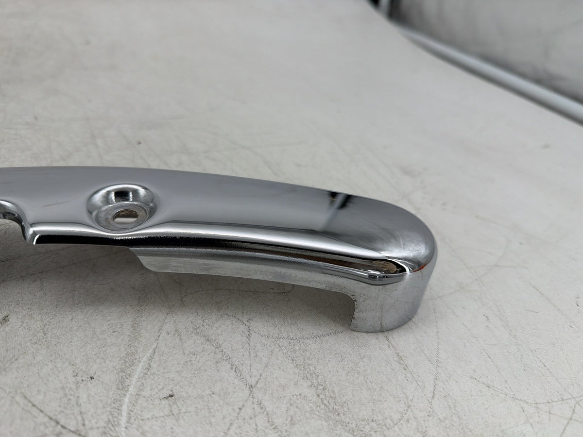 2010 Harley Electra Glide Touring Ultra OEM Rear Left Right Fender Struts Bracket