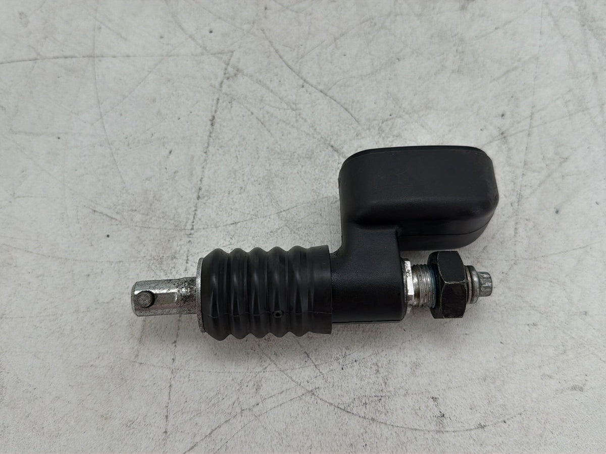 2003 Harley Softail Deuce FXSTD OEM Rear Brake Master Cylinder Reservoir NO CAP