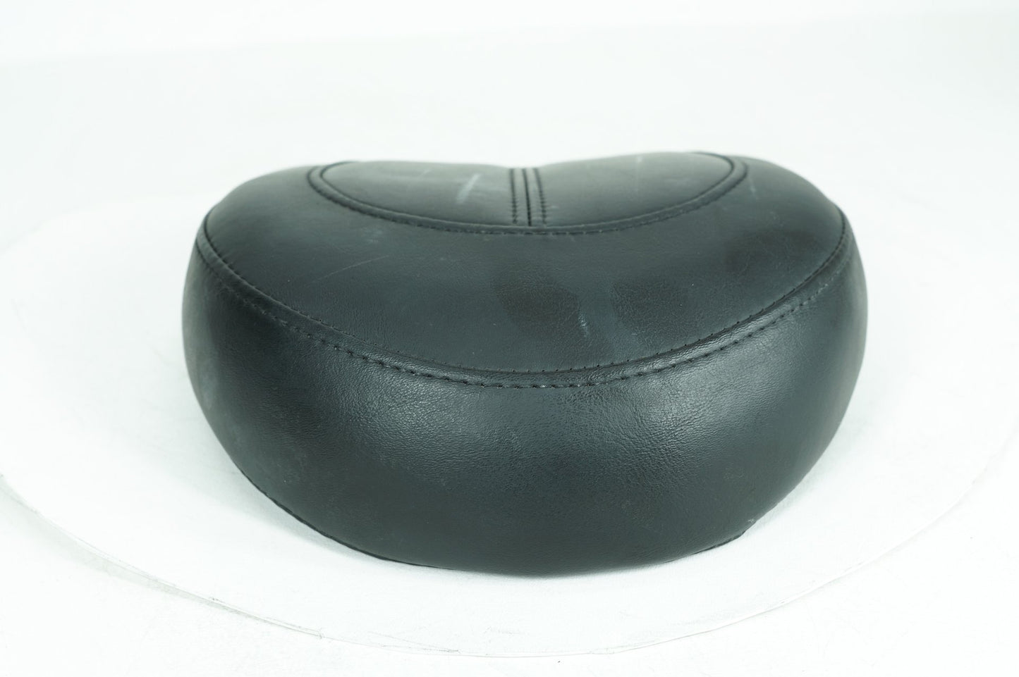 1999 - 2006 Harley-Davidson Softail Deluxe Rear Passenger Backrest Cushion Pad 52189-00