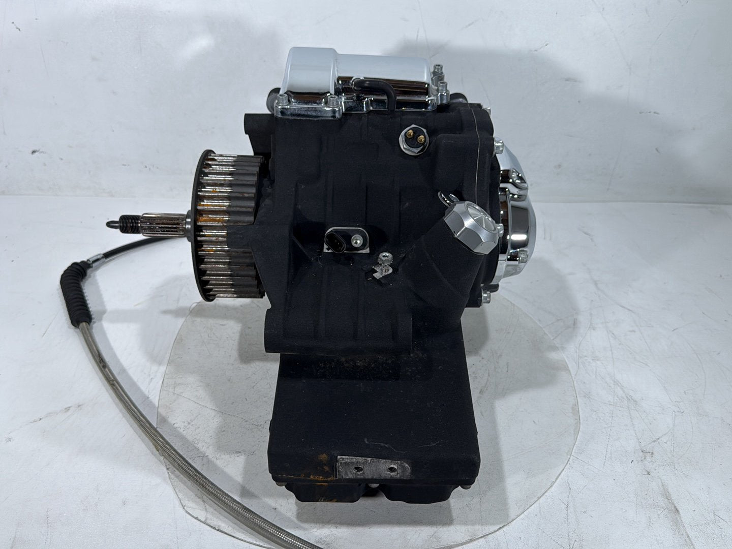 2010 Harley Street Glide Touring FLHX OEM 6 Speed Transmission Gearbox