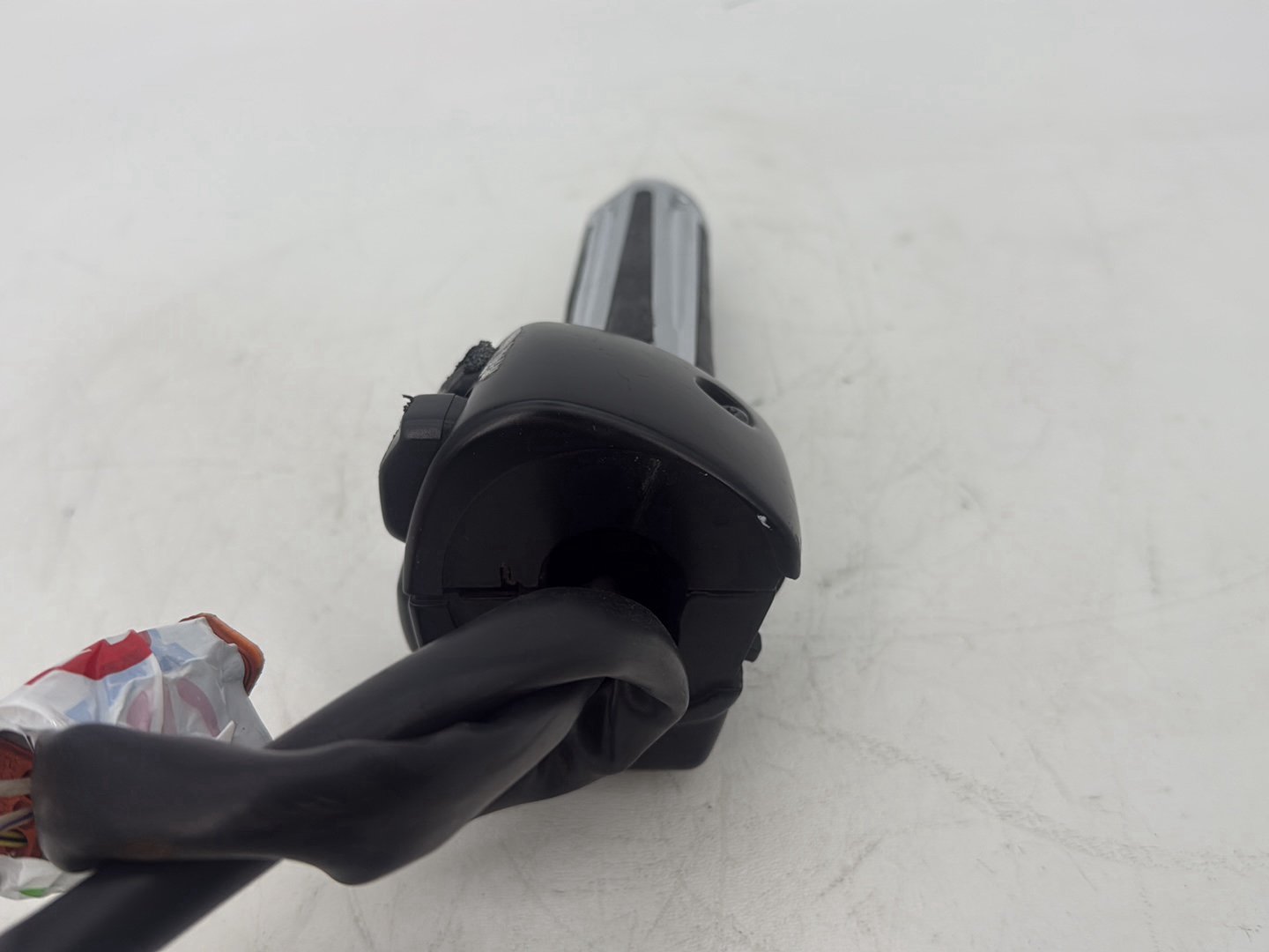 2005 Harley Touring FLHRCI Road King Classic OEM Left Turn Signal Headlight Switches Controls