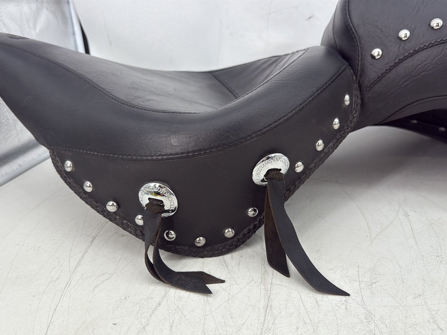 2006 Harley Softail FLSTCI Heritage Classic OEM Passenger Rider Driver Seat Saddle