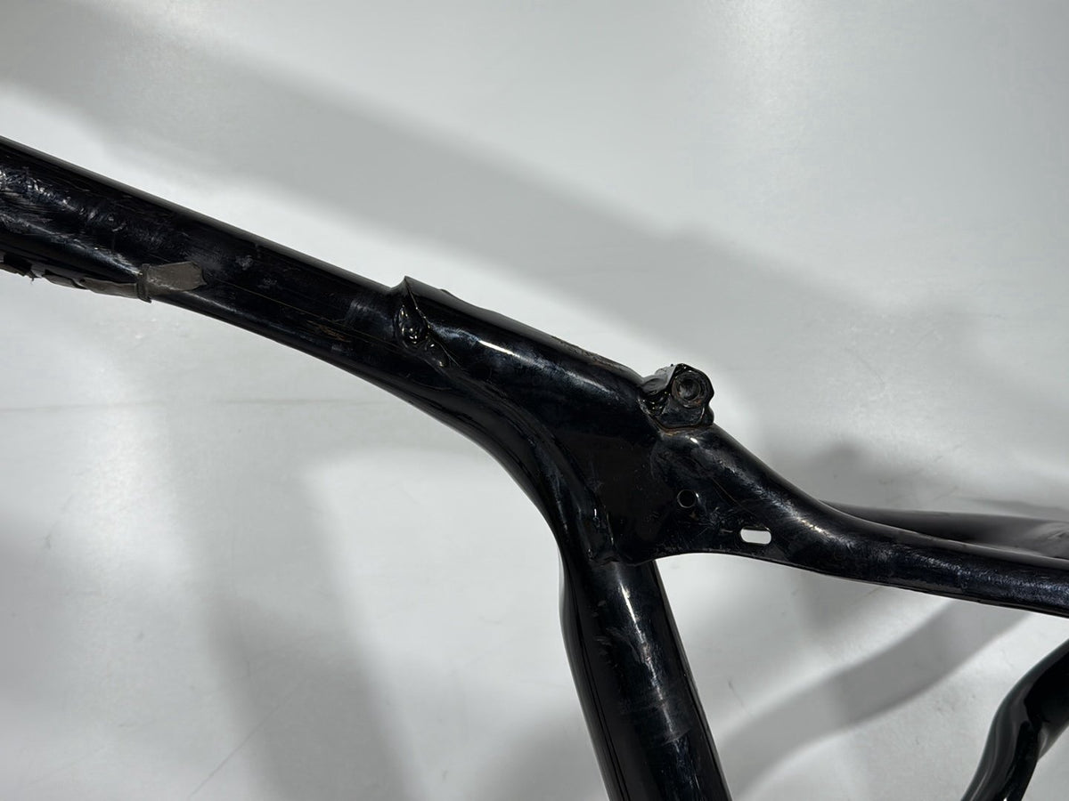 2009 Harley Sportster XL1200C 1200 Custom OEM Body Main Frame Chassis SLVG