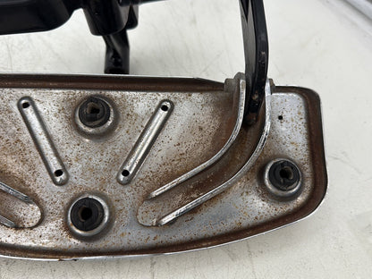 2000 Harley Softail FLSTC Heritage Classic OEM Left Right Driver Floorboard Foot Rest