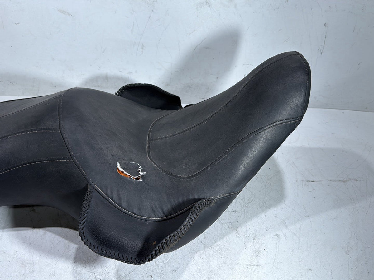 2011 Harley Heritage Softail Classic Passenger Rider Driver Seat Saddle * TORN *