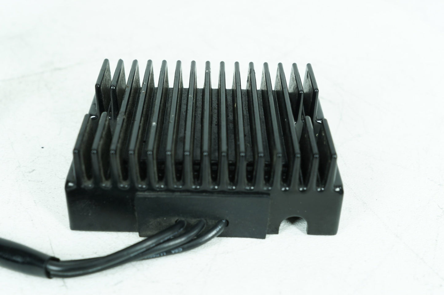 1986 - 2003 Harley-Davidson Sportster Hugger Voltage Regulator Rectifier  74523-94A