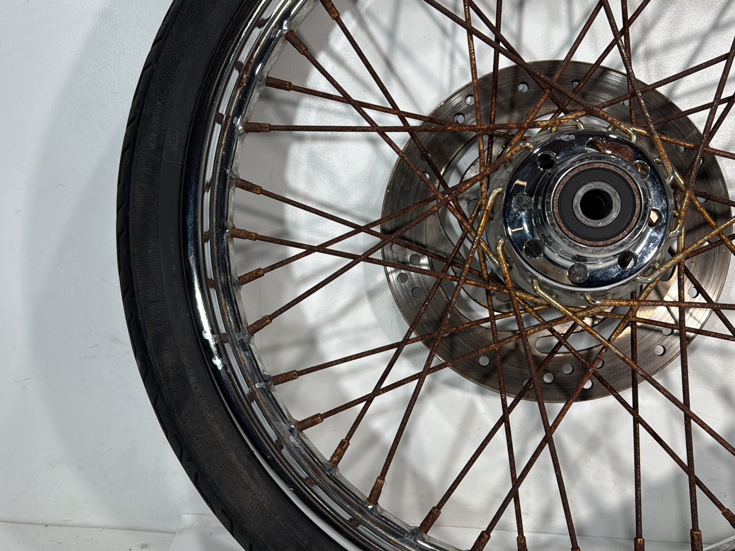 2005 Harley Dyna FXDWG Wide Glide OEM Front Wheel Rim Tire Spoked